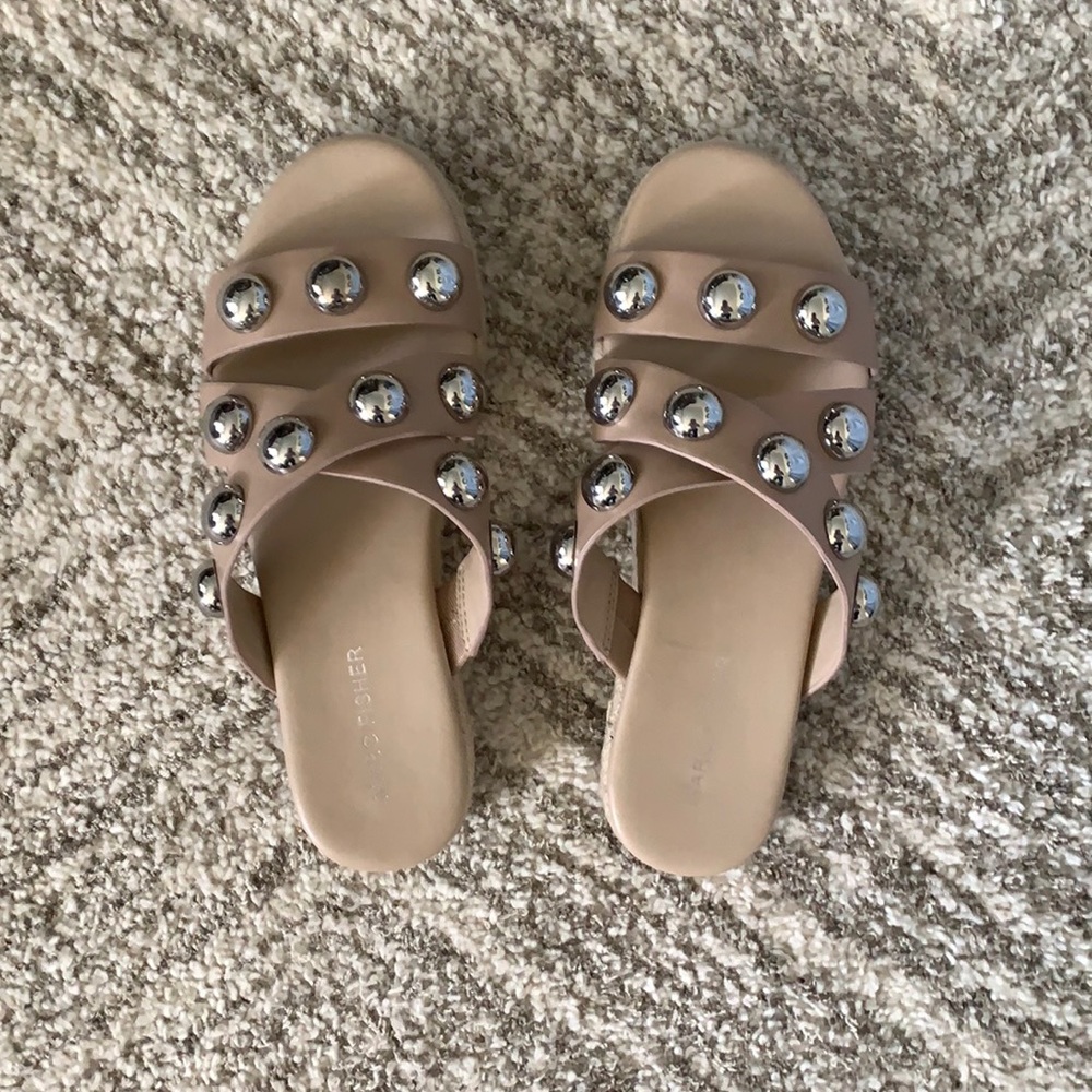 Marc fisher slides/sandals